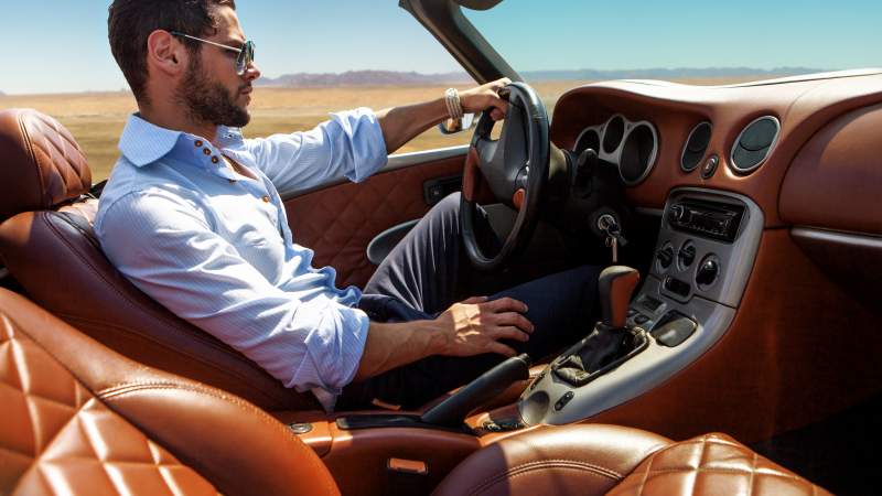 Luxury Car AS Inc / Shutterstock